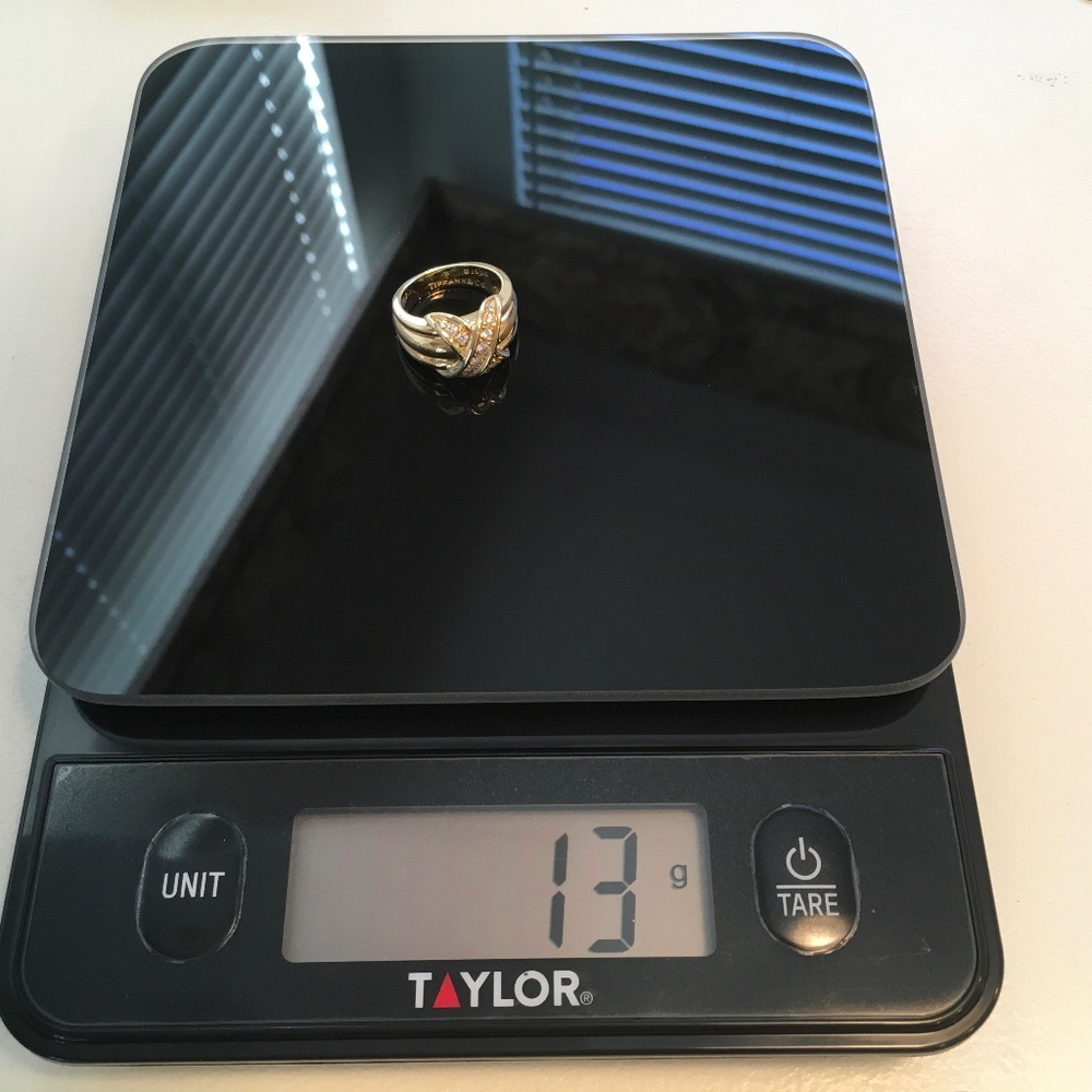 TIFFANY & CO. Vintage Wider 18k Gold Diamond Signature X Crossover Ring … - Picture 12 of 16